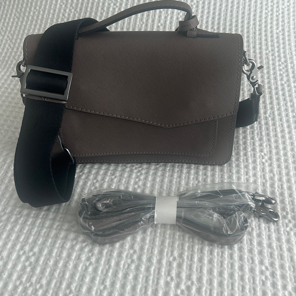 COBBLE HILL CROSSBODY